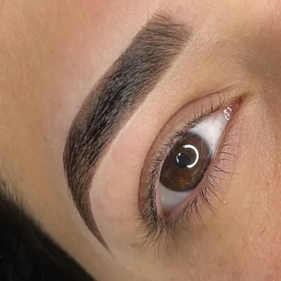 Tinte de cejas